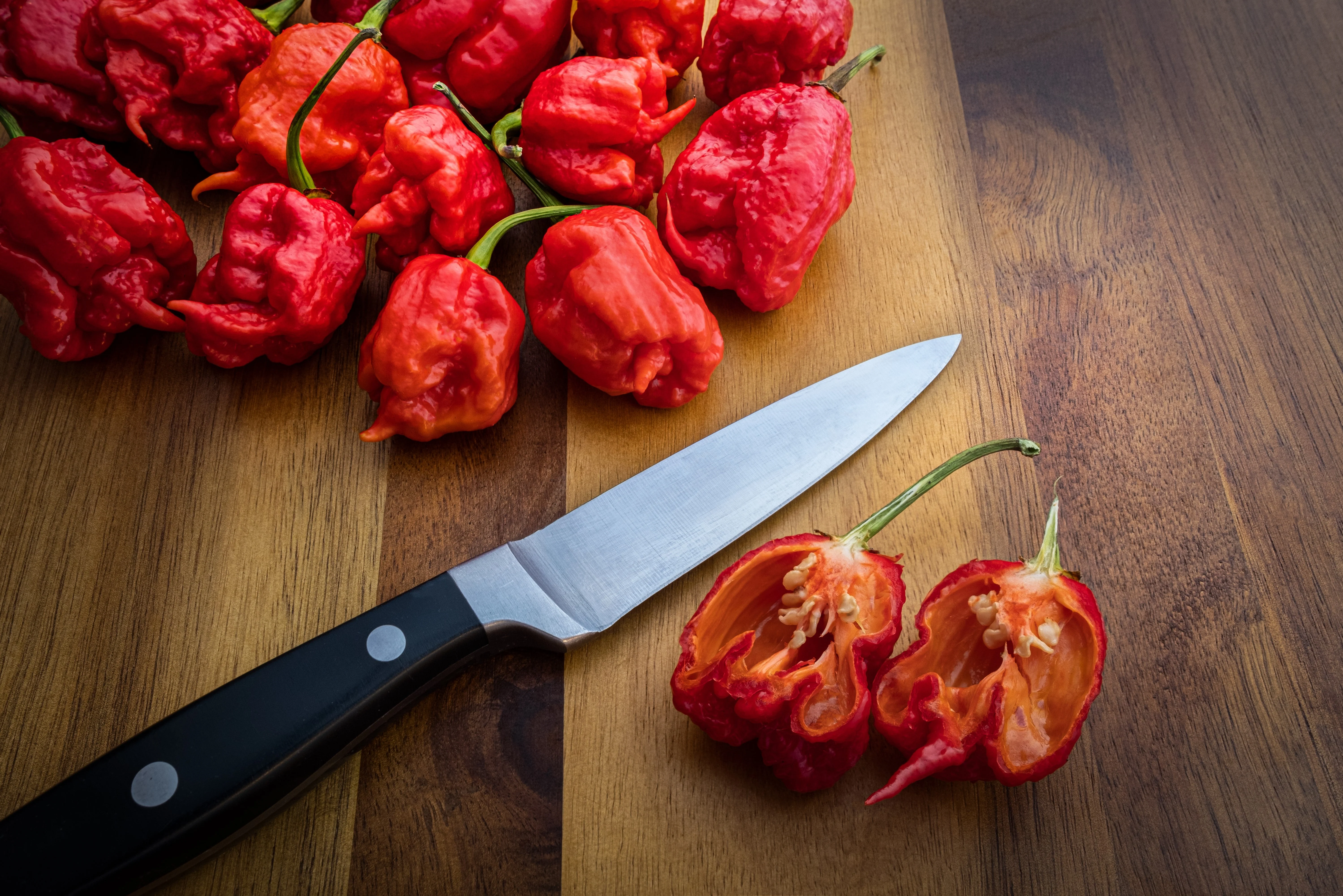 10 Red CAROLINA REAPER PEPPER World's Hottest Capsicum Chinense Hot Chili Vegetable Seeds - Image 6