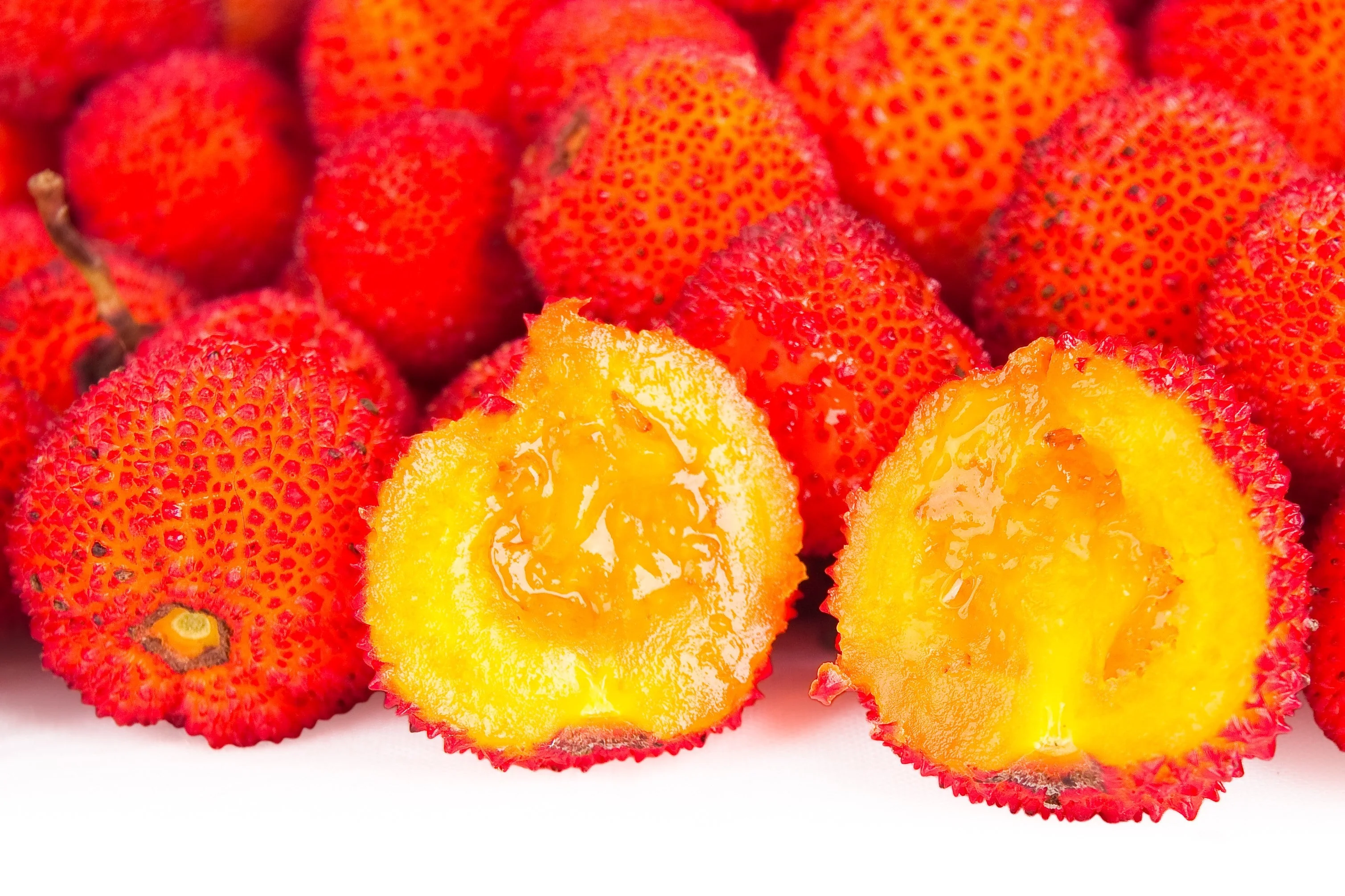 25 STRAWBERRY TREE Edible Red Berry Tree Arbutus Unedo Seeds Irish Killarney - Image 7