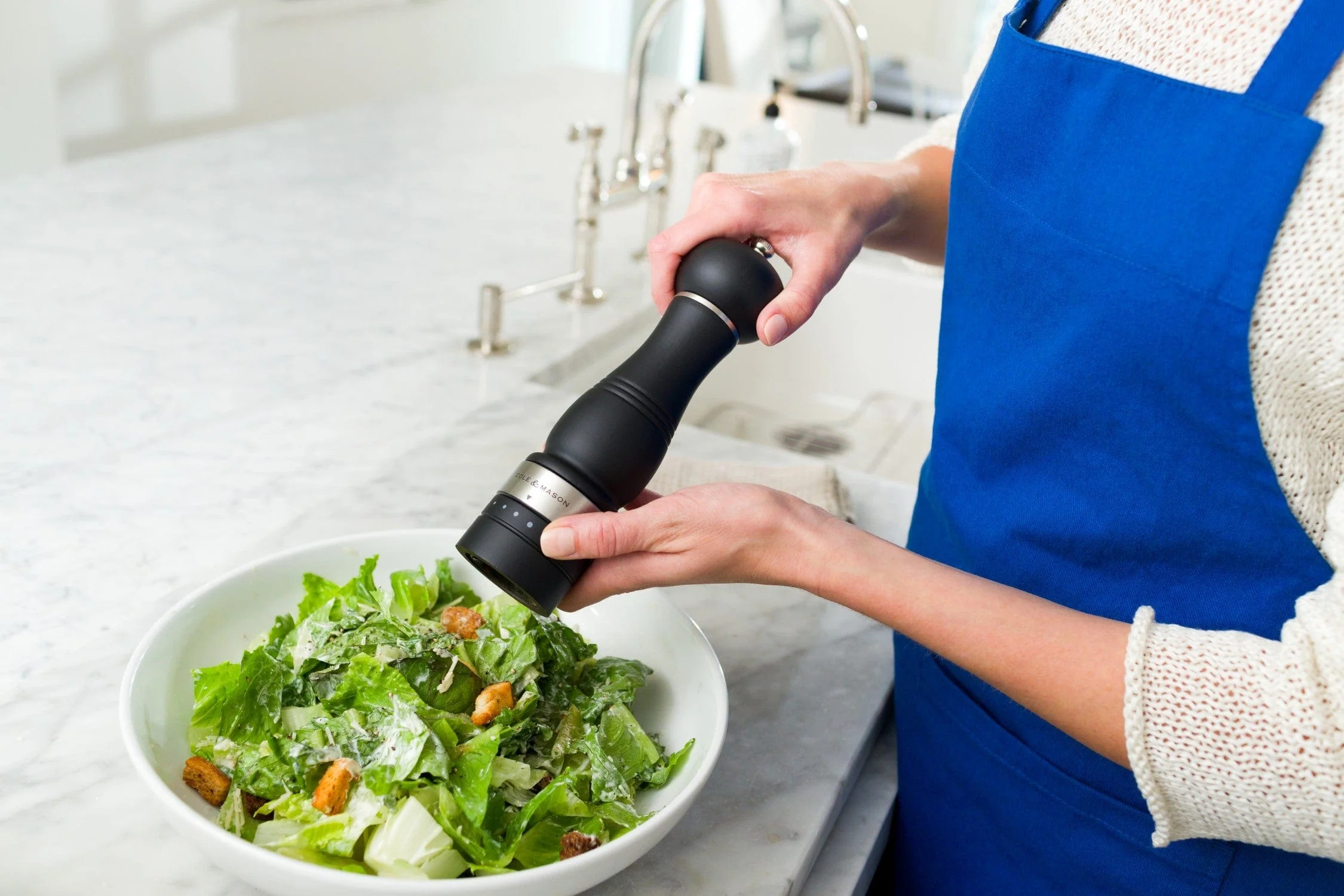Cole & Mason Ardingly Carbon Pepper Mill - Image 6