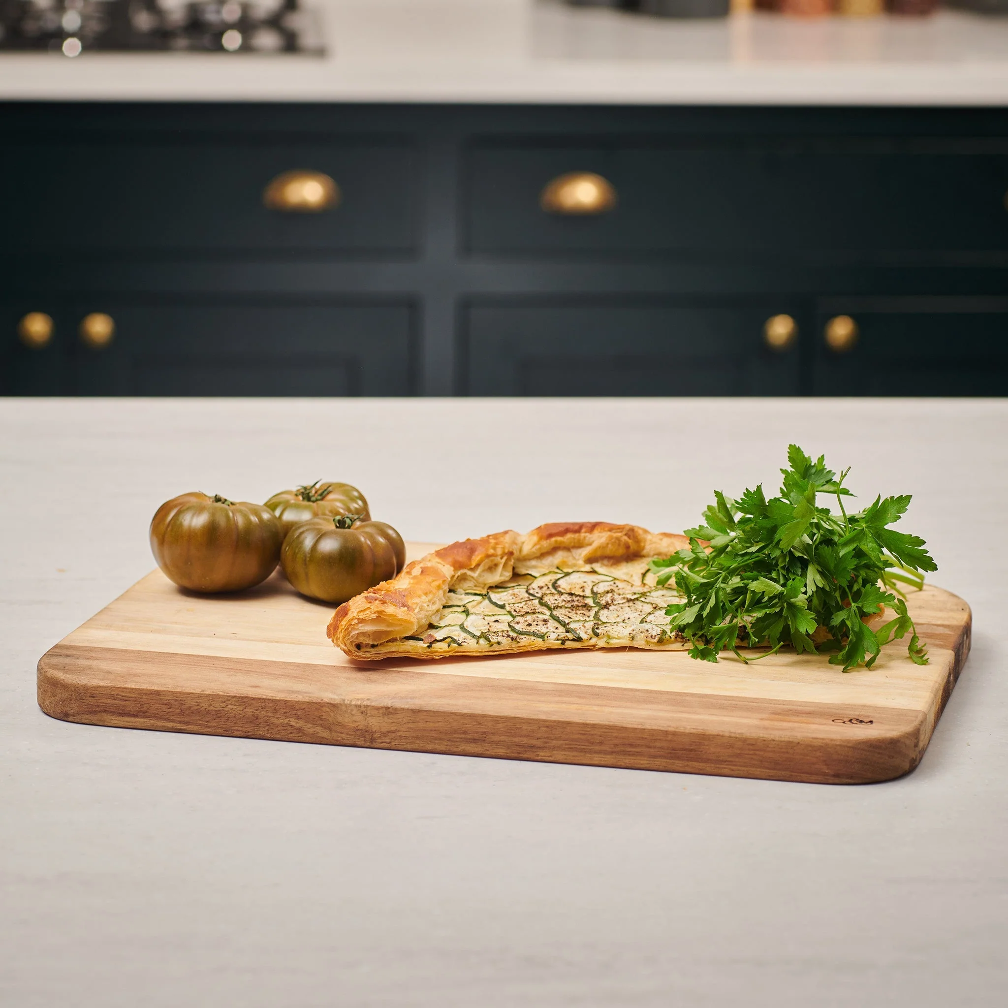 Cole & Mason Berden Acacia Carving Board - Image 4