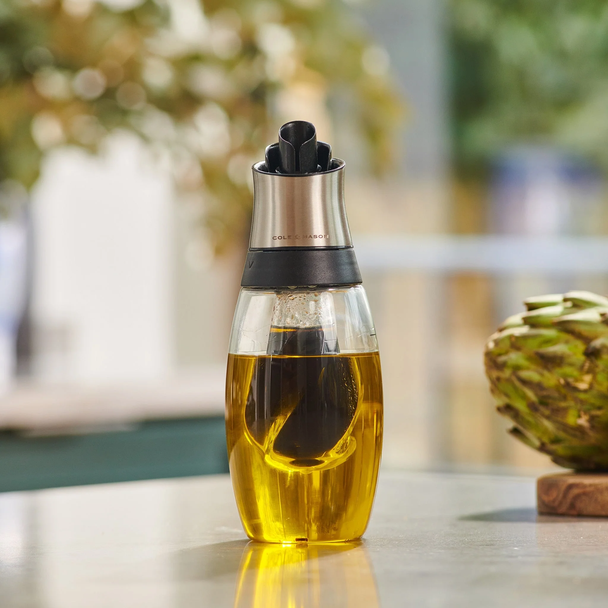 Cole & Mason Bristol Duo Oil & Vinegar Pourer - Image 2