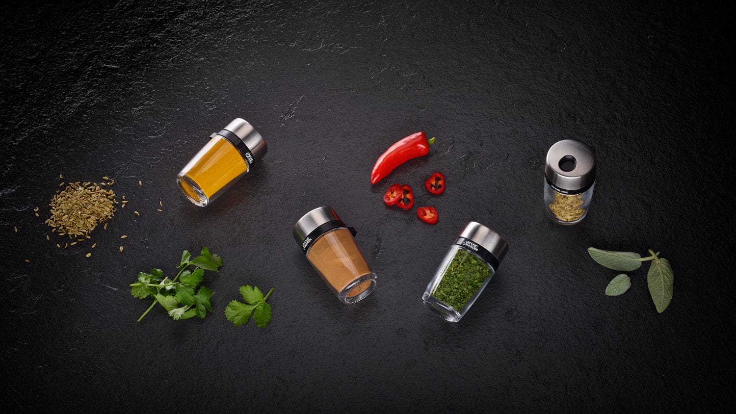 Cole & Mason Cambridge Herb & Spice Carousel - 16 Jar - Image 6