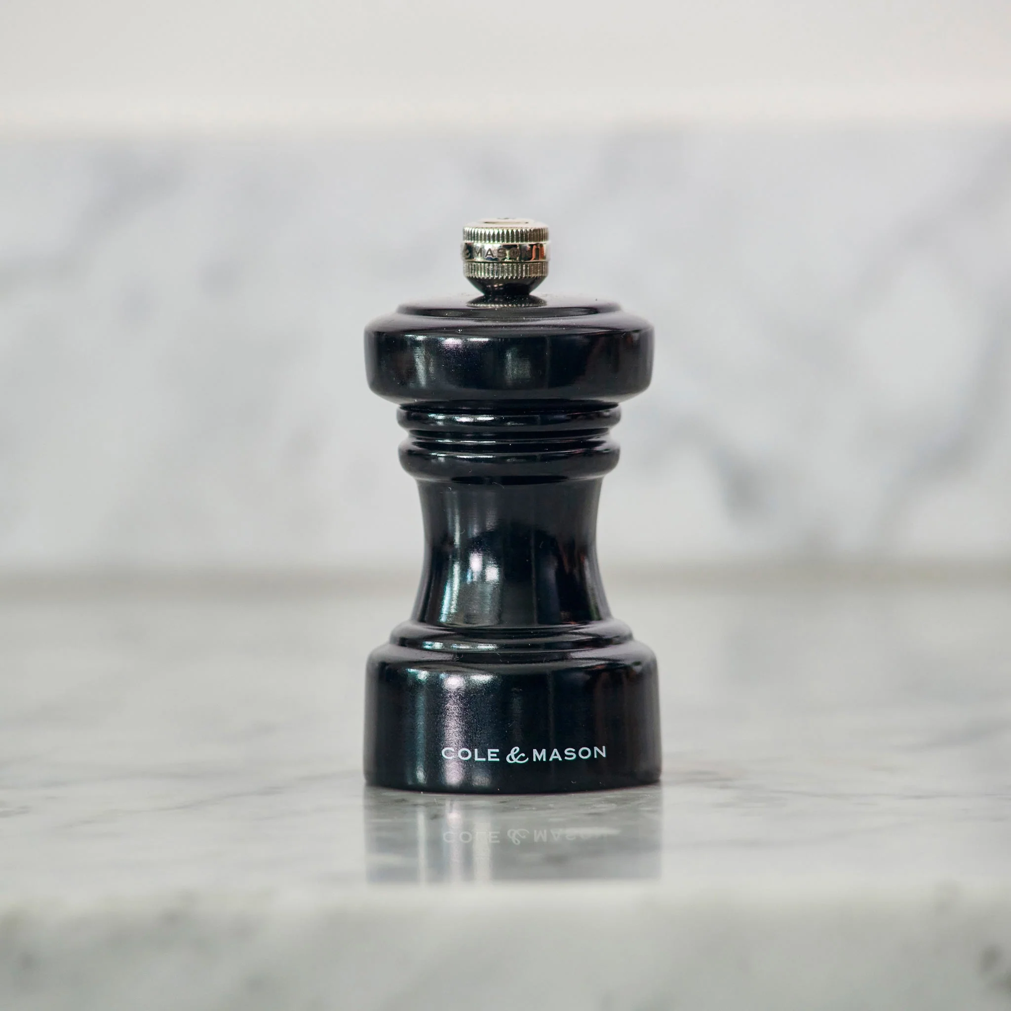 Cole & Mason Hoxton Black Gloss Salt & Pepper Mills - Image 2
