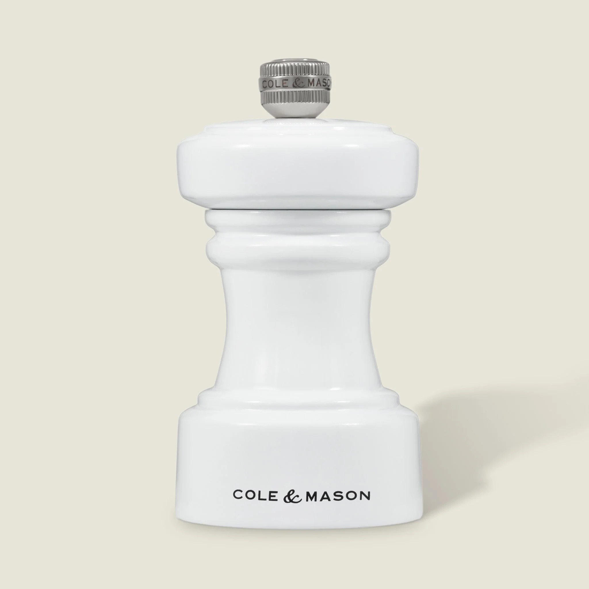 Cole & Mason Hoxton Natural Beech Salt & Pepper Mills - Image 4