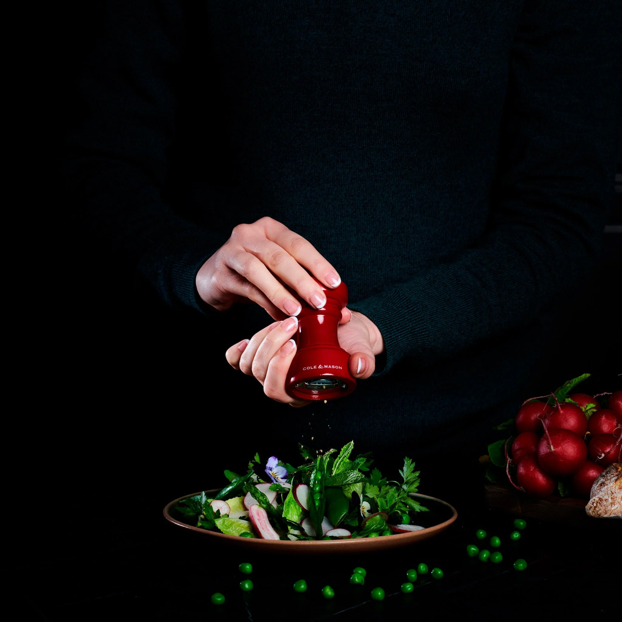 Cole & Mason Hoxton Red Gloss Salt & Pepper Mills - Image 5