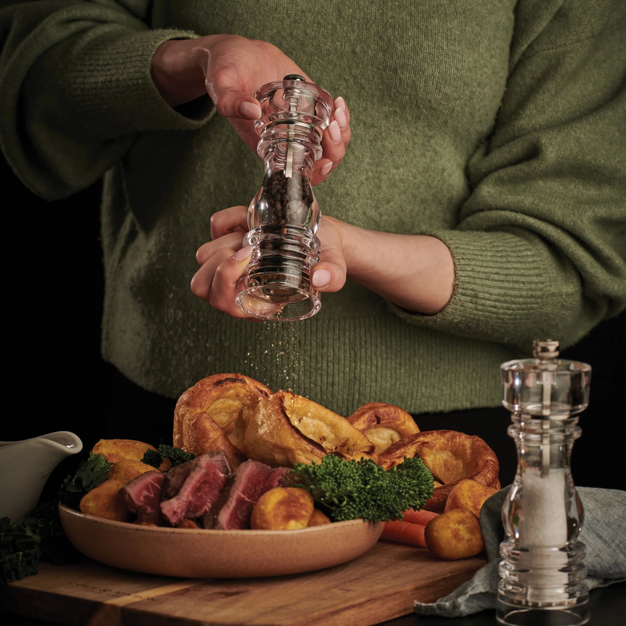 Cole & Mason London Acrylic Salt & Pepper Mills - Image 9