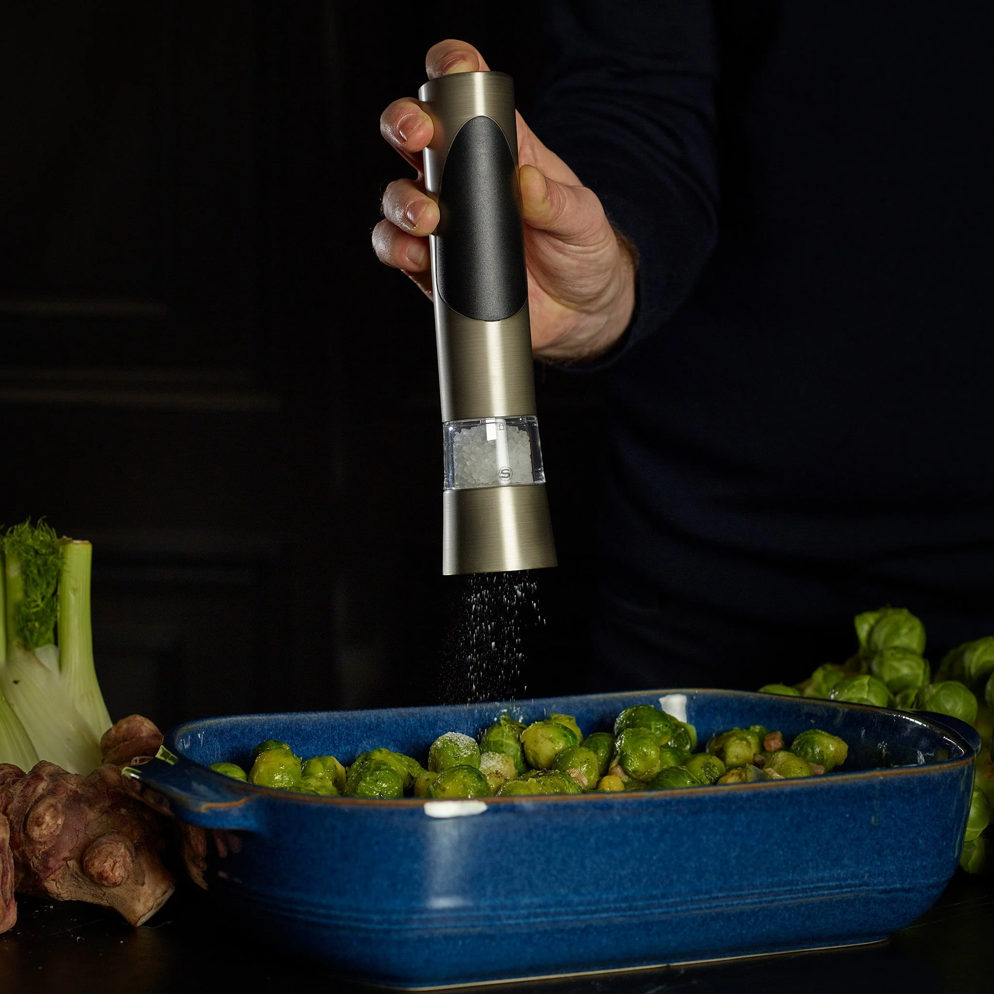 Cole & Mason Richmond Electronic Salt & Pepper Mill Set - Image 4