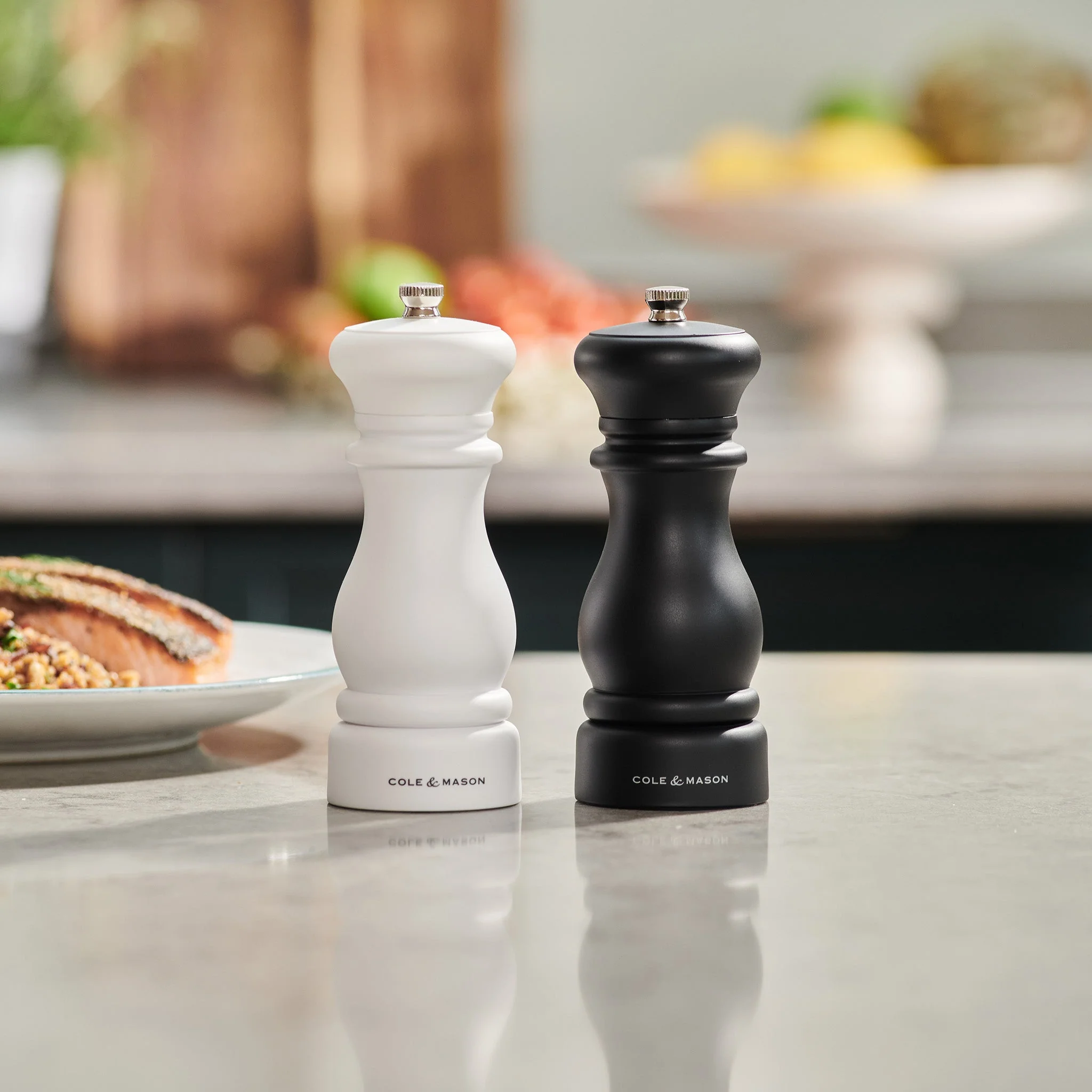 Cole & Mason Southwold Capstan Salt & Pepper Mill - Image 2