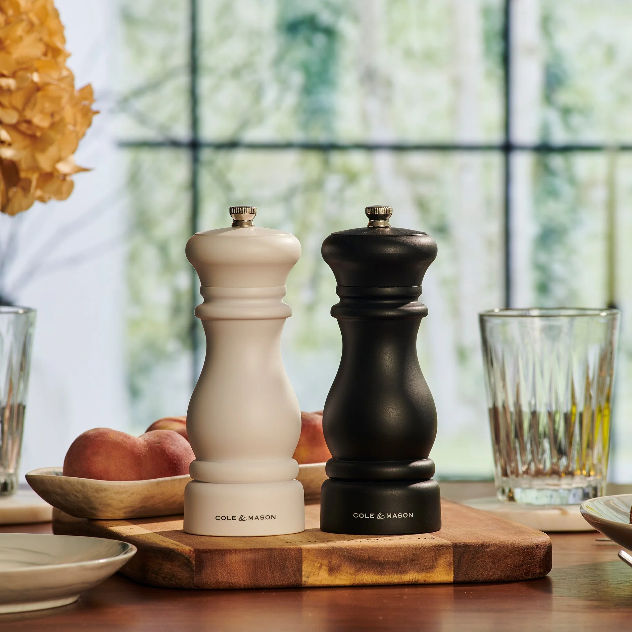 Cole & Mason Southwold Capstan Salt & Pepper Mill - Image 3