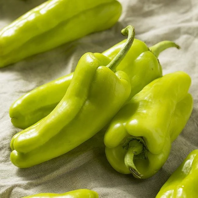 Cubanelle Peppers Seeds - Image 2
