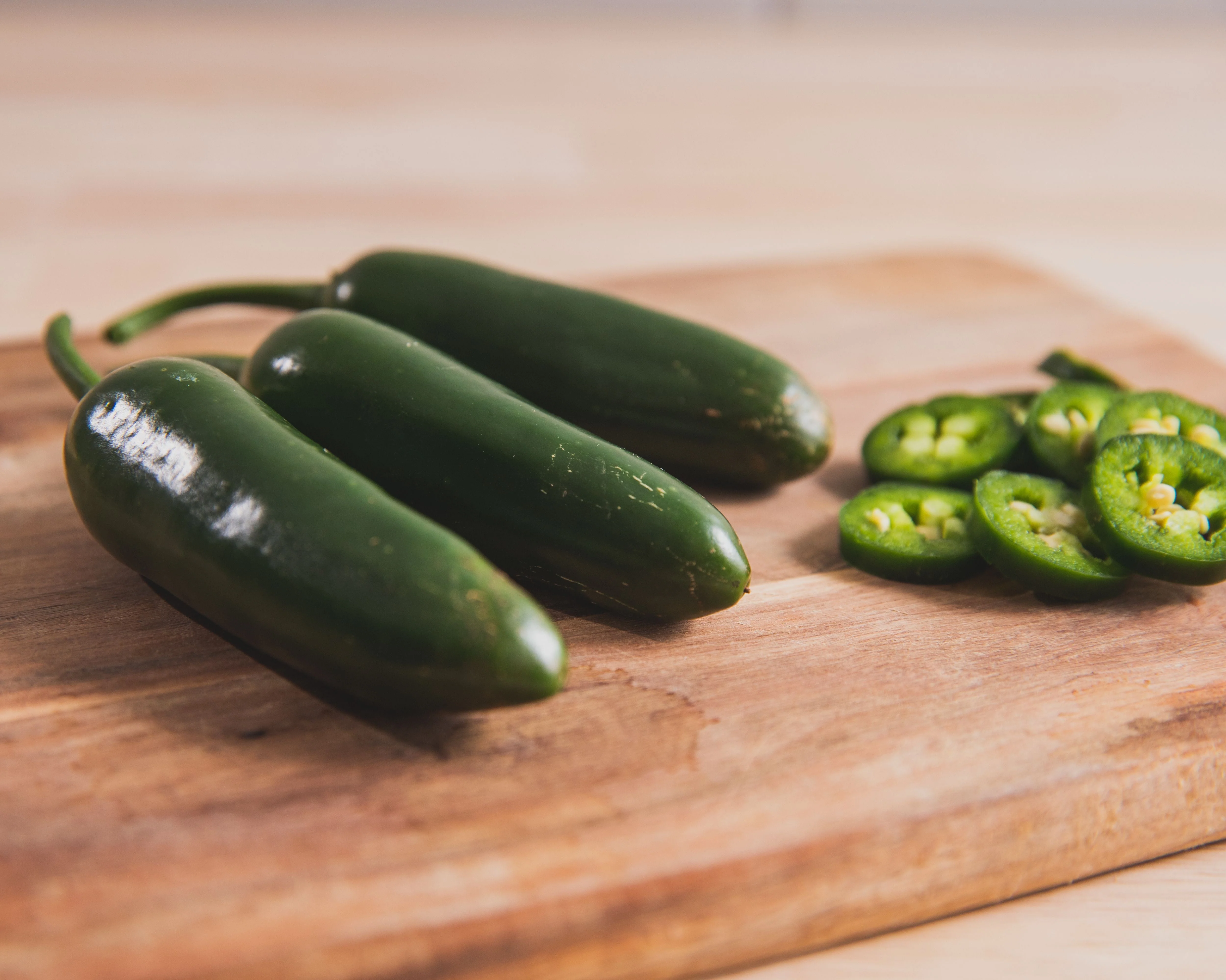 Goliath Jalapeno Hybrid Pepper Seeds - Image 2