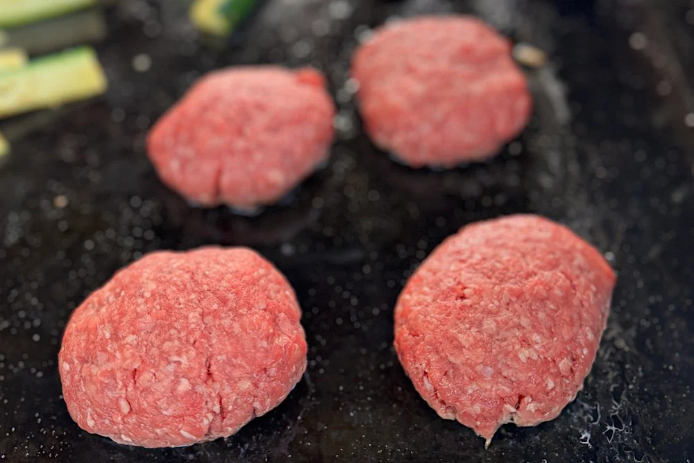 Grass-Fed Beef Burgers - Image 2
