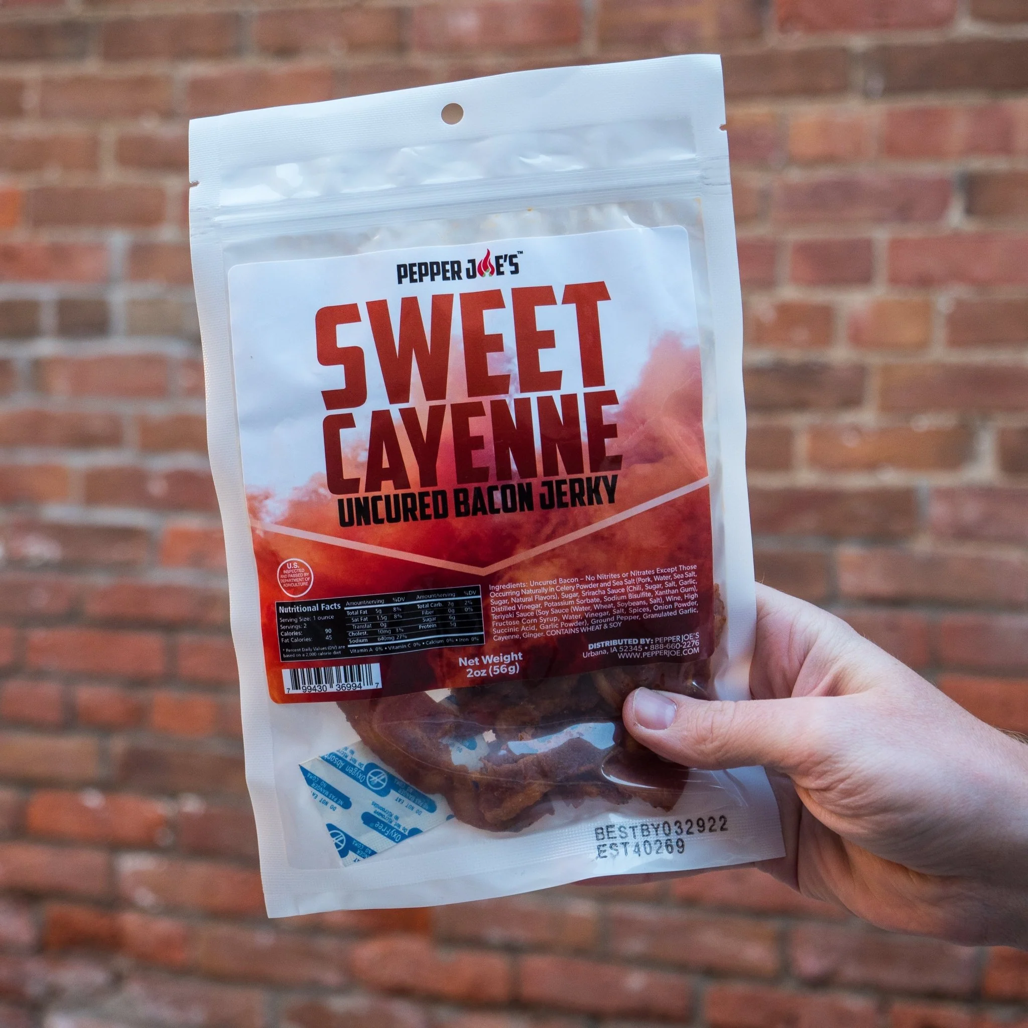 Sweet Cayenne Uncured Candied Bacon Jerky - Image 4